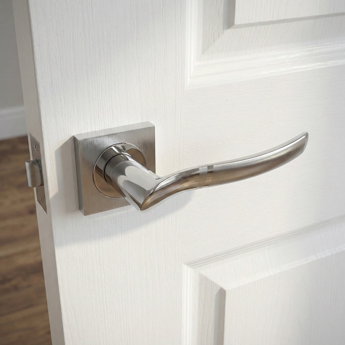Maniglia '230A' in alluminio color nichel combinata con rosetta quadrata per porte